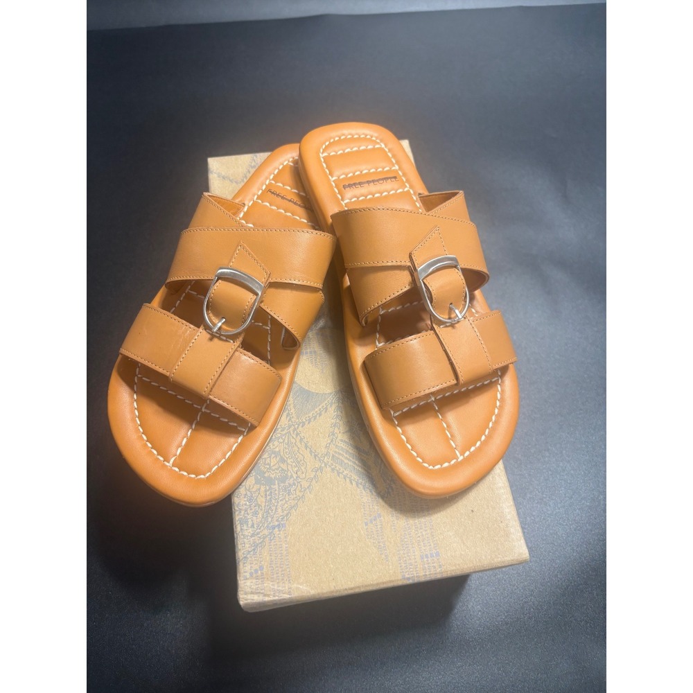Free People NIB Sloan Buckle Sandals in Cinnamon Clay Size 7.5